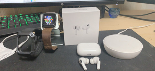 初代Apple Watch‎、AirPodspro、卓上充電器セット