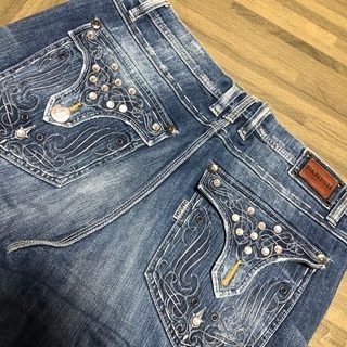 商談中☆PARISH極太ラインストーンデニム☆34インチの画像