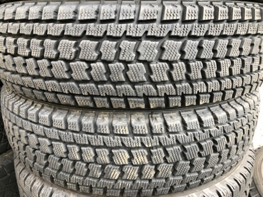 ジムニー　スタッドレス　175/80R16 バリ山　4本