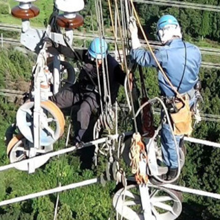 送電線電工　鉄塔塗装工の画像