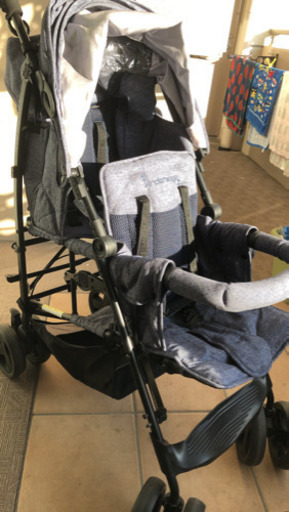 キンダーワゴン2人乗りベビーカー