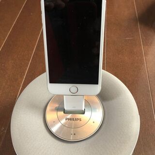 PHILIPS Fidelio/フィデリオ 【寝室にぴったりな一台】ドッキングスピーカー DS1100の画像