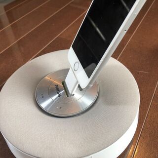 PHILIPS Fidelio/フィデリオ 【寝室にぴったりな一台】ドッキングスピーカー DS1100の画像