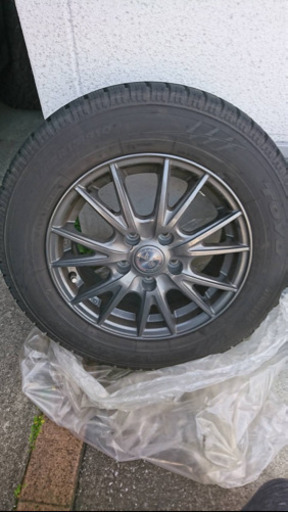 スタッドレス　TOYOタイヤ　OBSERVE GARIT GIZ 195/65R15 91Q