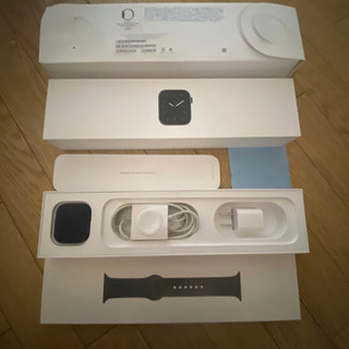 アップルウォッチ5 ほぼ未使用。　Apple Watch