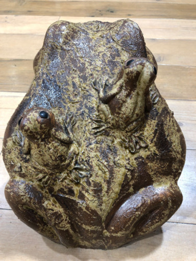 縁起物　オススメ　カエル　親子　置物　現品限り　