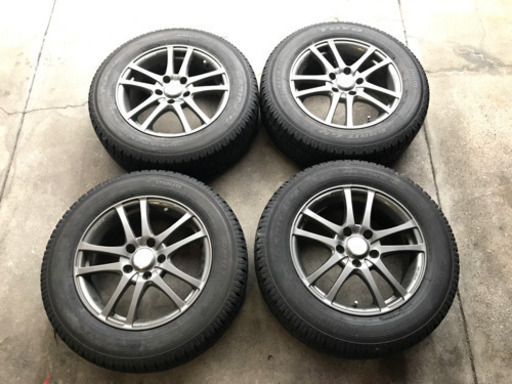 【これで雪道も安心‼️】TOYOタイヤ トーヨータイヤ 205/65R16 LL84112
