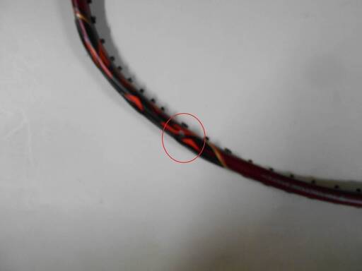 バドミントンラケット　YONEX VOLTRIC80 E-tune　4U5 中古程度良