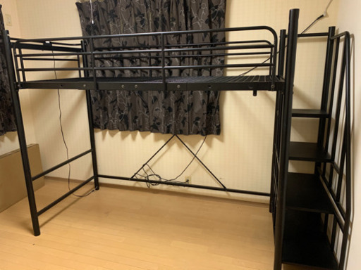 階段付きロフトベット/ブラック