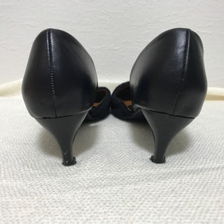 ロペピクニック パンプスの画像