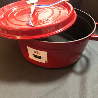 staub ココットラウンド 26cm チェリー 40509-840(1102606) staub ココットラウンド 26cm チェリー 40509-840(1102606)