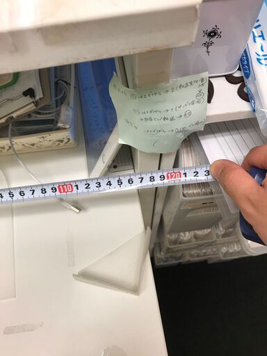 11月25日に処分　受付テーブル