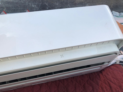 2018年式　お掃除機能付き　200Vエアコン　ご希望であればエアコン配送取り付け格安にて