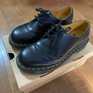Dr.Martens 3ホール