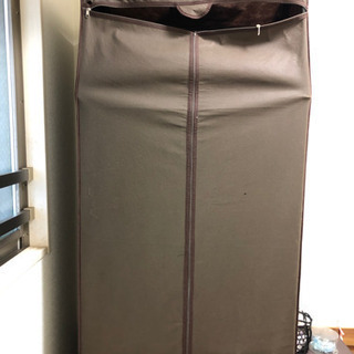 ハンガーラックの画像