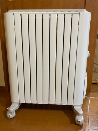 デロンギ　オイルヒーターRHJ75V0915 10-13畳用