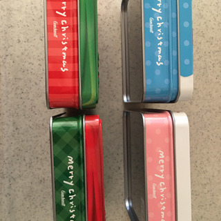 クリスマス　空き缶　１個100円の画像