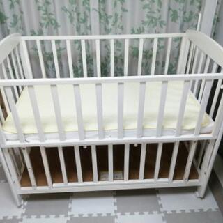 KATOJI ベビーベッド（マットレス付）の画像