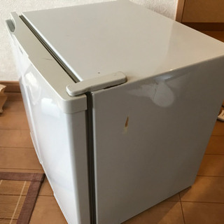 冷蔵庫差し上げます。０円　近隣お届け可能応相談