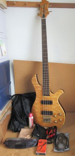 ☆グラスルーツ Grass Roots エレキベース L'Arc～en～Ciel TETSU Model◆ソフトケース・その他おまけ付ラルクになりきるベースギター