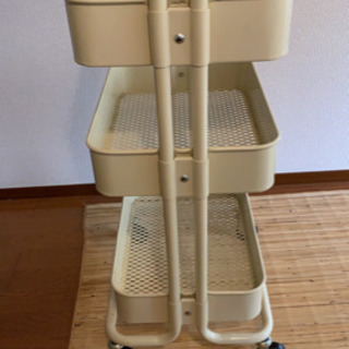 IKEA ワゴンの画像