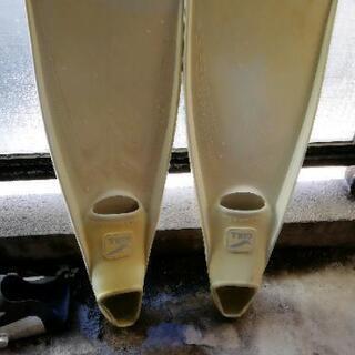 【ダイビング用品】GUII フルフットフィン