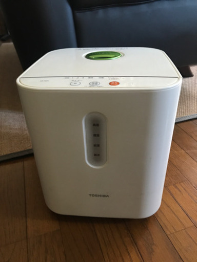 東芝　加湿器