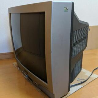 ゲームとテレビのセットの画像