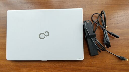 【お取引中】?富士通第４世代CPU i5/FMV S75MWP 13.3インチ/メモリ4GB/HDD500GB/最新Win10Home
