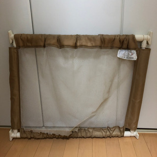 ベビーゲート