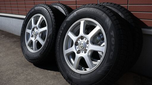 テリオスキッド用スタッドレス　175/80R15 社外アルミ付き　自宅まで取りに来ていただける方