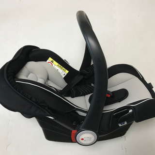 マムズキャリー　チャイルドシート　1歳まで