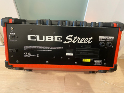 Roland CUBE street (赤) アンプ 定価¥50000(当時)¥40000→¥30000にお値下げしました