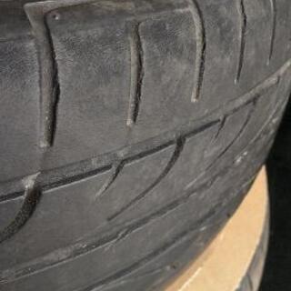 タイヤ　アルミホイール　215/45 ZR18 93 Wの画像