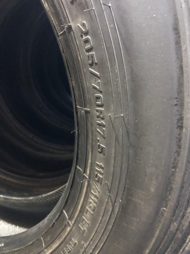 205/70R17.5高年式6本セット❣️2トントラック　デュトロ トヨエース　ダイナ等に