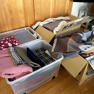 説明必読＊大量 生地（主に服地）ウール・化繊・綿などの画像