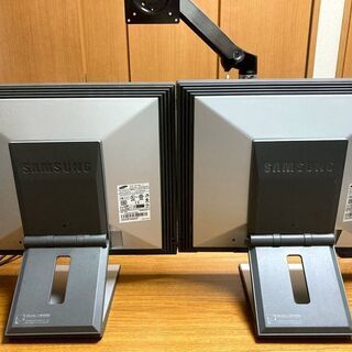 中古　SAMSUNG　サムスン　PCモニター　SyncMaster 950B-R [19インチ]　2台の画像