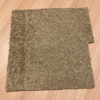 【タダでお譲りします】ニトリ タイルカーペット(シャギー 40X40) モカ×20枚、ライトモカ16枚の画像