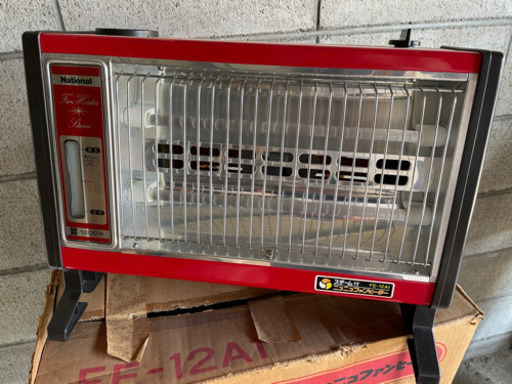 レトロ　ナショナルスチーム付きニコニコファンヒーター　ストーブ