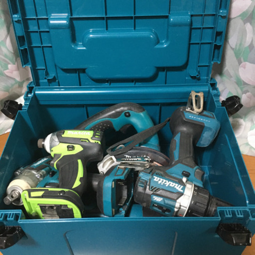 マキタ　14.4V 電動工具セット　TD136 DF474 TW280 TM41