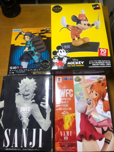 個売り可　鬼滅の刃　ワンピース　ミッキー　フィギュアまとめて4個