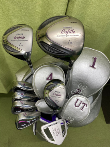 Parisモデル☆レディース用！ゴルフクラブセット⭐︎キャディバック付き