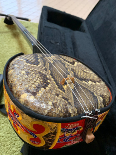 三線　沖縄　セミハードケース付き