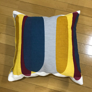 美品 IKEA クッション