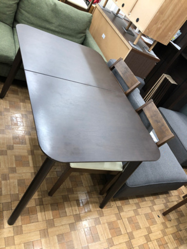 ニトリ　伸長式ダイニングテーブルセット イス４脚付き?自社配送時?代引き可?※現金、クレジット、スマホ決済対応※