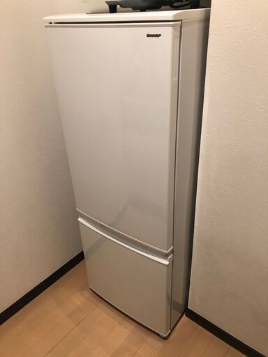 2ドア冷蔵庫　137L　SHARP