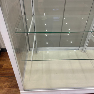 【美品】ガラス商品棚の画像