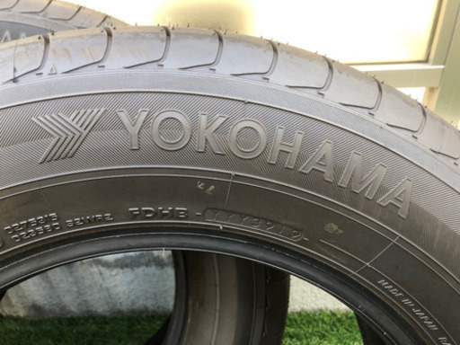 E51 215/65/R16 ❣️タイヤ❣️2019年製ほぼ未使用イボ付