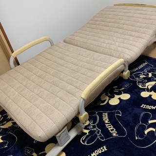 【無料】折りたたみベッド（難あり）