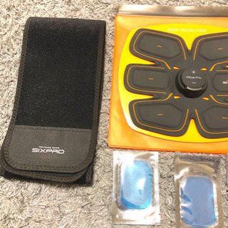 【美品・正規品】シックスパッド 腹筋用 アブズフィット2 新品ジェルシート付き 充電式の画像
